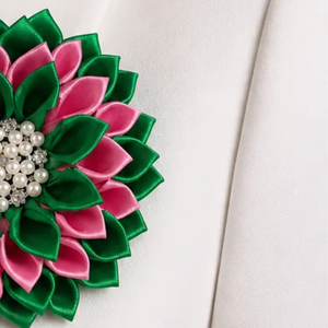 Broche de Flor Rosa, Elegante Pin Floral, Accesorio de Joyería para Mujer, Decoración de Moda con Centro Brillante - Product Image 2