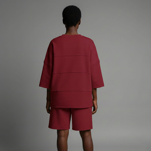 Ensemble court élégant pour femme, alliant un savoir-faire haut de gamme, un tissu respirant et un confort léger pour un style quotidien tendance. - Product Image 5