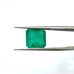 Esmeralda Octogonal Verde de 6.77 Quilates de Zambia, Gema Suelta - Product Image 5