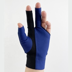 Mens Billiards Playing Glove Lightweight Breathable Fabric Comfortable Fit For Smooth Stroke And Cue Accuracy - Product Image 2