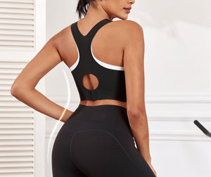Soutien-gorge de sport noir sans coutures, col ras du cou, dos nageur, maintien moyen, pour femme, respirant, design uni - Product Image 3