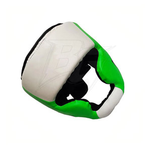 Protège-têtes en cuir confortables avec intérieur rembourré, protection renforcée, finition légère et durable pour sports de compétition - Product Image 3
