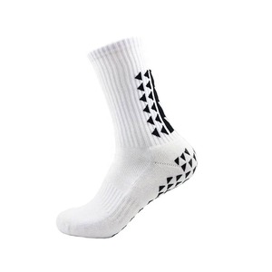 ถุงเท้าผู้ชายแบบครูว์สำหรับฤดูใบไม้ร่วง ถักทอระบายอากาศ แห้งเร็ว รับสกรีนโลโก้ ถุงเท้ากีฬา - Product Image 3