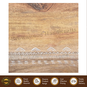 Premium Quality Hotel and Restaurant Supplies <b>Round</b> Shape Hand Carved Mango Wood Food <b>Serving</b> <b>Tray</b> with Metal Handles - Product Image 4