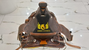 Silla de montar western Big Horn de cuero genuino negro, hecha a mano, con diseño de tachuelas de cobre, portátil para equitación y doma. - Product Image 4