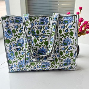 Sac fourre-tout en coton imprimé floral, sac à bandoulière en toile lavable, sac de voyage d'hiver pour femme, style bohème vintage - Product Image 4