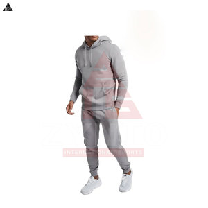 Ensemble de survêtements personnalisés pour hommes, vente en gros, avec personnalisation complète à prix avantageux, survêtements pour hommes, vêtements d'entraînement - Product Image 3