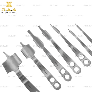Ensemble de rétracteurs Hohmann de 7 pièces, acier inoxydable allemand, instruments chirurgicaux orthopédiques, qualité supérieure R.A.A. INTERNATIONAL - Product Image 3