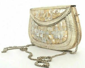 Sac à main à la mode pochette en métal sac à bandoulière avec nacre article cadeau - Product Image 2
