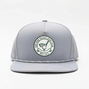 Casquettes Snapback Streetwear 5 Panneaux Visière Plate Structurée avec Corde, Trous Découpés au Laser, Logo PVC Personnalisé, Sport pour Hommes et Femmes - Product Image 1