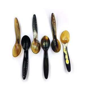 Cuenco de Cuerno de Búfalo Rústico Ecológico de Alta Calidad con Asa, Mini Molde, Artesanía Elegante, Venta al por Mayor, Pequeño, Hecho a Mano, Natural, para Navidad - Product Image 2