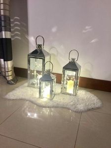 Farol de Acero Inoxidable Decorativo Personalizado para Interiores y Exteriores, Farol de Piso Estilo Moderno Rústico, Farol Decorativo Hecho a Mano - Product Image 1