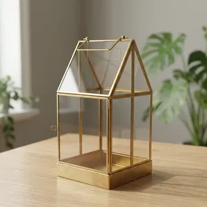 Portavelas de Vidrio en Forma de Cabaña Dorada, Decoración para el Hogar, DISEÑO ARTESANAL, Modelo B38 Hecho a Mano - Product Image 3