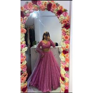 Magnifique Lehenga Choli à imprimé floral, coupe trapèze, taille naturelle, en tissu organza, idéal pour les fêtes - Product Image 2