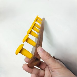 Wholesale Decorative Resin <b>Wall</b> <b>Hook</b> Wooden Base Coat <b>Hook</b> <b>Wall</b> Mount OEM Custom Modern Home Decor <b>Hook</b> Supplier - Product Image 3