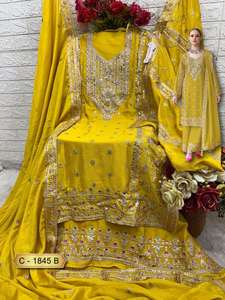 ฤดูหนาวที่สง่างาม salwar kameez ปักลาย Chinon shalwar kameez พร้อมด้านล่างด้านล่างหม่นทึบความอบอุ่นสบายจับคู่ด้านใน - Product Image 2