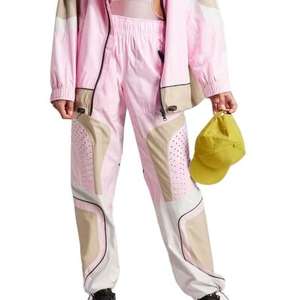 Nouvelle tenue de sport décontractée imperméable et respirante pour femme grande taille 2026, coupe-vent pour la course et les activités sportives en extérieur - Product Image 3