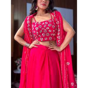 Designer Women's Party Wear Top Bottom and Beautiful <b>Shrug</b> Set - Product Image 4