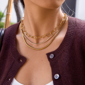 Collar de acero inoxidable chapado en oro de 18 quilates con cadena mixta y diseño de clip, joyería al por mayor, MOQ bajo - Product Image 2