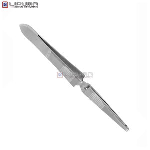 Pince à clipser WACHENFELDT 12,5 cm droite en acier inoxydable chirurgical – Instrument médical durable pour usage chirurgical - Product Image 2