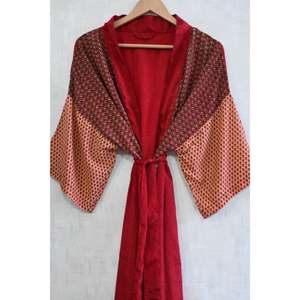 Kimono de Seda con Parches Estilo Boho para Mujer, Vestido Largo y Fluido para Dormir, Ropa de Estar Artística y Espiritu Libre - Product Image 3