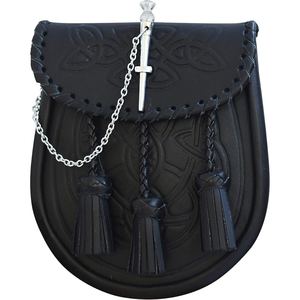 Sporran en cuir de peau de phoque de qualité supérieure, fabriqué sur mesure, style écossais, avec logo personnalisé disponible dans toutes les couleurs par GNG IMPEX - Product Image 2