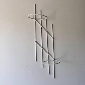 Support mural moderne en métal pour plantes à deux niveaux, porte-pots de fleurs, étagère verticale gain de place pour jardin intérieur/extérieur - Product Image 3
