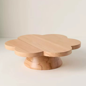 Base de madera natural decorativa de marca privada para tartas de cumpleaños, cupcakes, postres y mesas de fiesta - Product Image 1