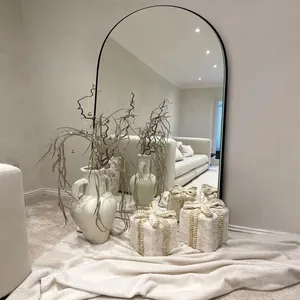 Modern Handmade Metal <b>Wall</b> Mirror Artistic Round Decorative Mirror for Contemporary Home Hotel Restaurant <b>Wall</b> Interior Decor - Product Image 4