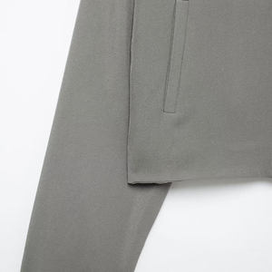 Veste courte à capuche décontractée ample en tissu respirant écologique vintage automne/hiver avec fermeture éclair et couleur unie - Product Image 6