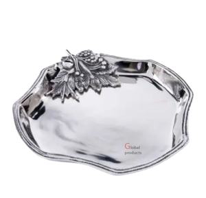 Dernier modèle Plateau de service brillant en métal fini argent avec motif floral pour la décoration intérieure - Product Image 1