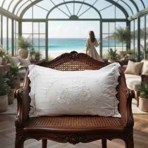 Funda de Almohada de Algodón Bordada Blanca Vintage - Elegante Funda Decorativa con Diseño Floral para Sofá, Dormitorio, Sala de Estar, Hotel - Product Image 3