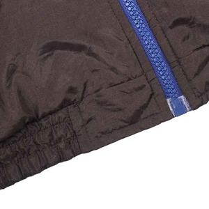 เสื้อแจ็คเก็ตกันลมผู้ชายดีไซน์ใหม่ โลโก้สั่งทำได้ สำหรับใส่เดินเล่นกลางแจ้ง กันน้ำ เหมาะสำหรับวิ่ง - Product Image 4