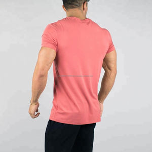 Camisetas de manga corta de color personalizado para hombre, camiseta de verano de material de algodón con cuello redondo y diseño de logotipo impreso con bordado de alta calidad - Product Image 6