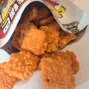 Galletas de <span class=keywords><strong>Arroz</strong></span> Chinas Populares al por Mayor de Fábrica OEM, Latiao Halal, Snacks de <span class=keywords><strong>Arroz</strong></span> Crujientes <span class=keywords><strong>con</strong></span> Sabor Picante - Product Image 3