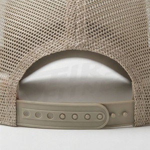 หมวกแก๊ปสีเบจ ตาข่ายด้านหลัง ลายภูเขา พิมพ์ลายกราฟิก เหมาะสำหรับวิ่งในฤดูร้อน ดีไซน์โดดเด่นสำหรับผู้ชาย ของตกแต่งแฟชั่นระดับพรีเมียม - Product Image 6