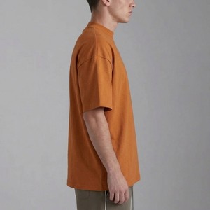 Nuevo Diseño de Camiseta para Hombre, Color Naranja, Tejido de Punto, 100% Algodón, Manga Corta, Cuello Redondo, Estilo Casual, Color Sólido, Corte Holgado, Transpirable y de Secado Rápido - Product Image 3