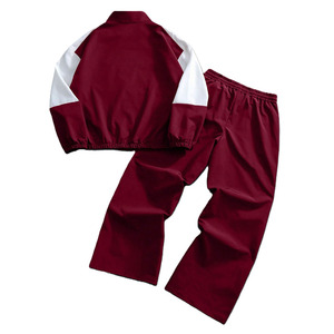 Ensemble de survêtement rétro OEM personnalisé avec blocs de couleur pour homme – Veste coupe-vent à boutons-pression et pantalon de jogging à jambe droite – Sweats à capuche pour homme - Product Image 4