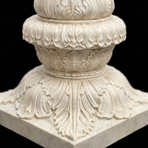 Colonne de piédestal en marbre sculptée à la main - Product Image 4