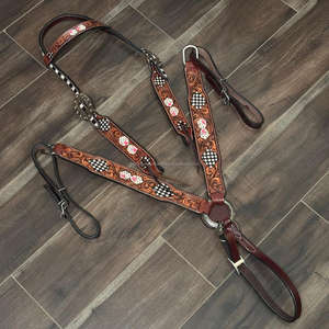 ชุดหูฟังหนังวัวพร้อมเครื่องมือระดับพรีเมี่ยมสำหรับ100% ชุดหมุดคออกลูกเต๋าดีไซน์เนอร์รูปแบบลายตารางหมากรุกอุปกรณ์เสริมม้า - Product Image 5