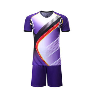 Servicio Profesional ofrece este uniforme de fútbol sublimado unisex como exportador mayorista para cadenas minoristas de ropa a nivel global. - Product Image 2