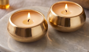 Metal <b>Tealight</b> <b>Holder</b> Handmade Metal Candle <b>Holder</b> Gold Finishing Home Decoration Vintage Design Candle Stand Living Room Decor - Product Image 3