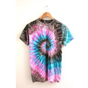 T-shirts surdimensionnés en coton 100 % personnalisés tie-dye pour hommes, avec design de marque sur mesure, respirants, en provenance du Bangladesh - Product Image 6