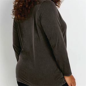 T-shirt décontracté pour femme, col rond, manches longues, 100% coton biologique, noir uni, coupe classique, tissu tricoté respirant, été - Product Image 2