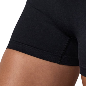 Shorts de sport taille haute noirs pour femme – Tenue de fitness et d'entraînement performante - Product Image 5