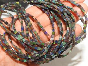 Cuentas de Ópalo Etíope Negro - Multicolor - Forma Cuadrada Acolchada - Para la Fabricación de Joyas - Hilo de 16 Pulgadas - 2-3MM Aprox. - Piedra Natural - Product Image 4