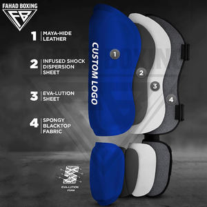 Espinilleras de Cuero Azul y Negro FAHAD BOXING GEAR - La Más Alta Calidad, Duraderas y Ecológicas, Colores/Logotipos Personalizables, Precio Razonable - Product Image 2