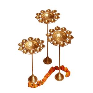 Luxury Gold Metal Wire <b>Tealight</b> Candle Holder Hanging Iron <b>Lantern</b> Geometric Shape Votive Candlestick for Wedding Table DecOR - Product Image 2