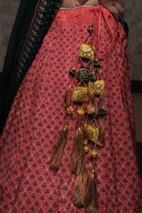 Lehenga Choli Tradicional Indio para Mujer, Blusa Amarilla, Traje de Boda, Largo hasta el Suelo, Corte Regular, Dupatta con Drapeado - Product Image 5