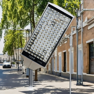 LUMIÈRE DE RUE SUPER HAUTE LUMINOSITÉ de Meilleure Qualité avec une Variété de Puissance Bon Prix du Fabricant TLC Lighting Viet Nam - Product Image 3